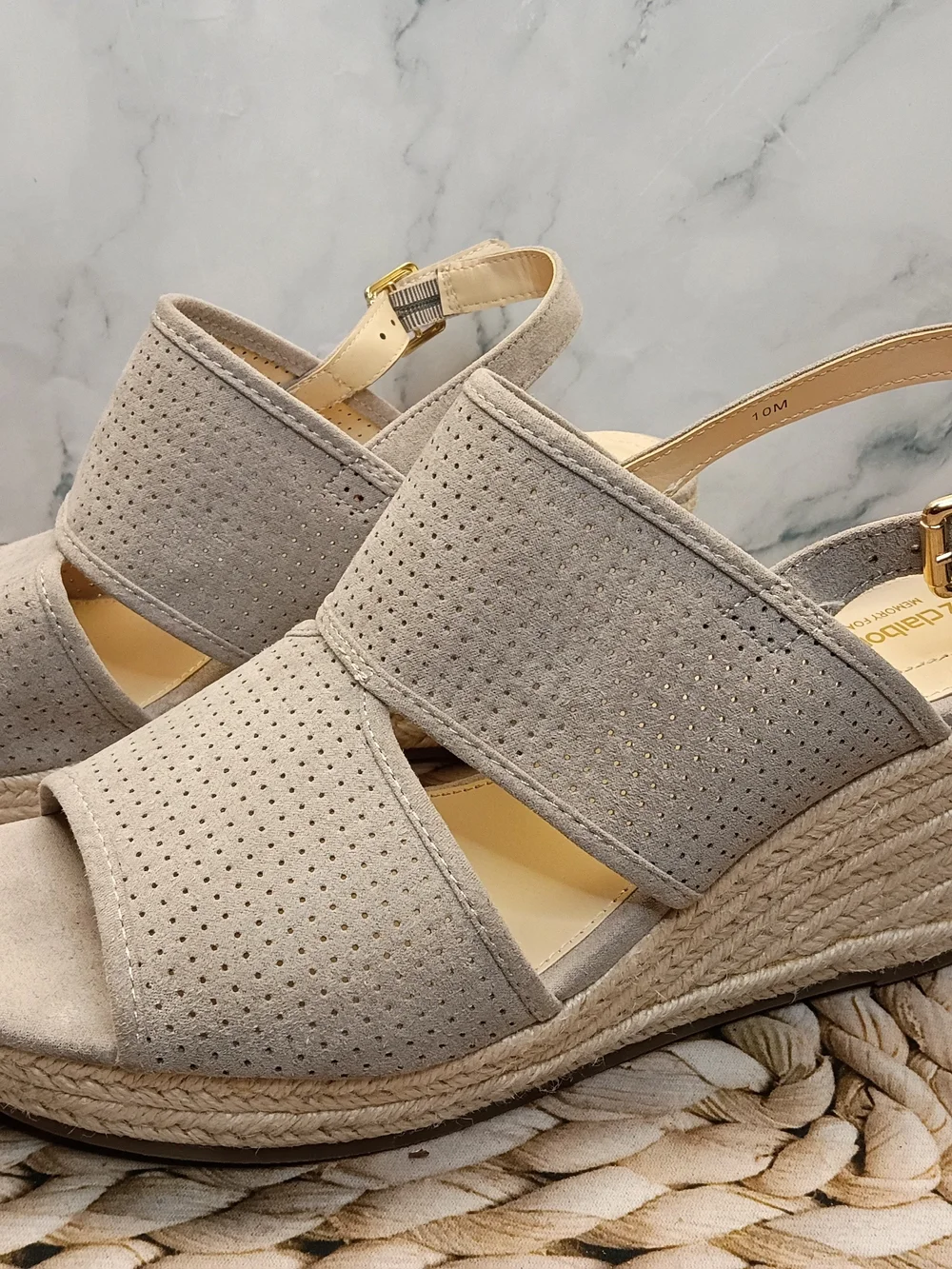Liz Claiborne Women’s Wedge Espadrille Sandals – Size 10, beige/gray  Fall shoes